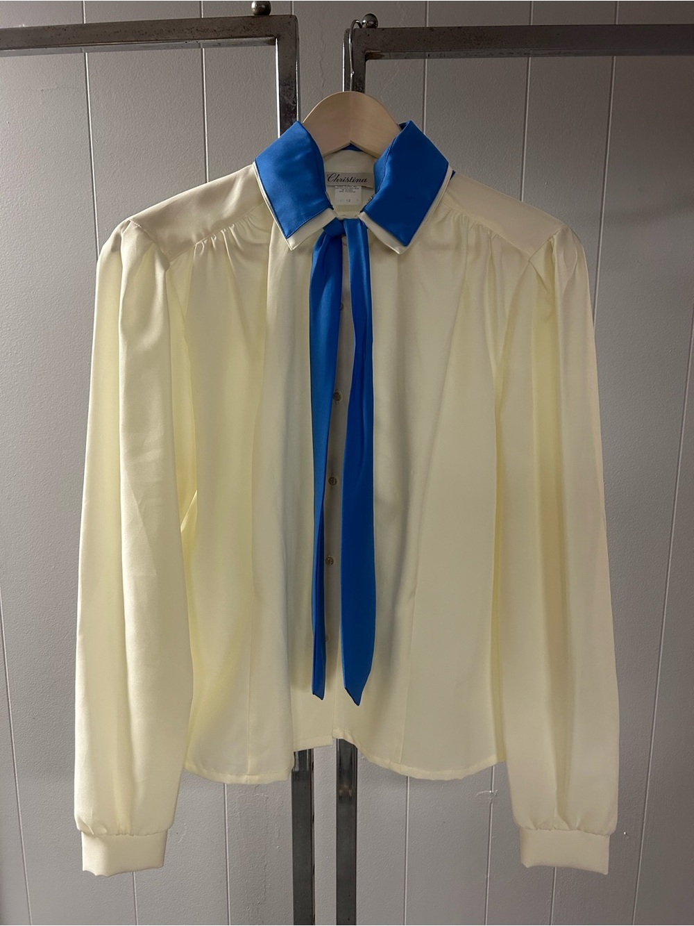 Christina Vintage Cream Button-Down Shirt with Blue Collar and Tie 12